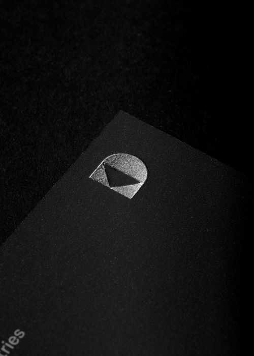 重塑视觉语言 Derprosa覆膜厂的品牌形象设计探索